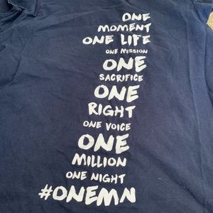 Navy cotton t-shirt!